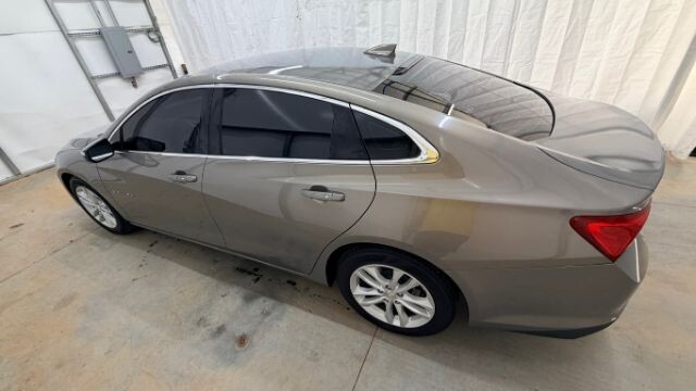 2017 Chevrolet Malibu in Austell, GA 30168 - 18130107 3