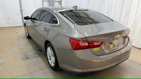 2017 Chevrolet Malibu in Austell, GA 30168 - 18130107 4