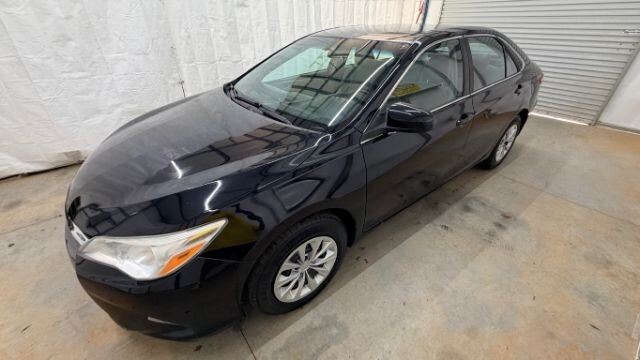 2016 Toyota Camry in Austell, GA 30168 - 18130109 2