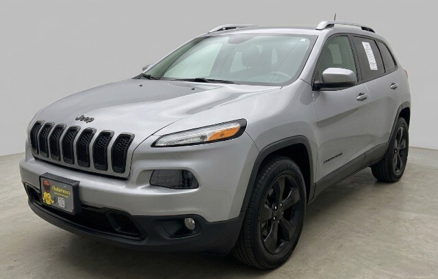 2017 Jeep Cherokee in Austell, GA 30168 - 18130114