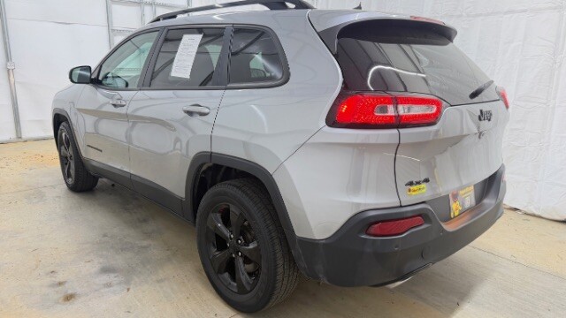 2017 Jeep Cherokee in Austell, GA 30168 - 18130114 4