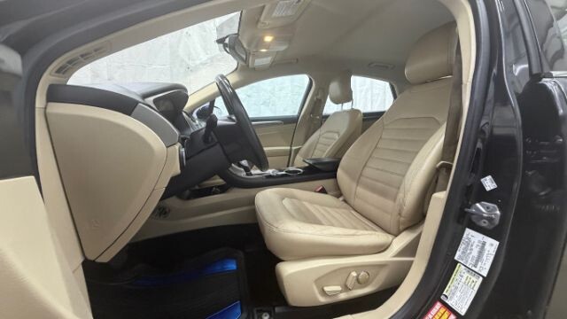 2013 Ford Fusion in Austell, GA 30168 - 18130117 10