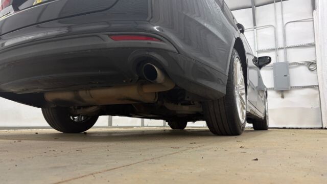 2013 Ford Fusion in Austell, GA 30168 - 18130117 19