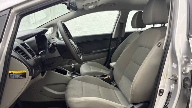 2015 Kia Forte in Austell, GA 30168 - 18130122 12