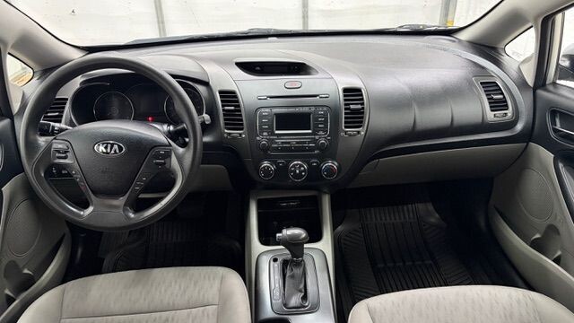 2015 Kia Forte in Austell, GA 30168 - 18130122 16