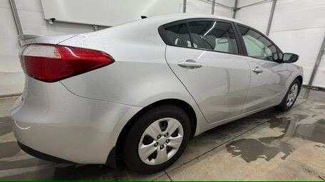 2015 Kia Forte in Austell, GA 30168 - 18130122 7