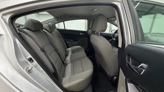 2015 Kia Forte in Austell, GA 30168 - 18130122 17