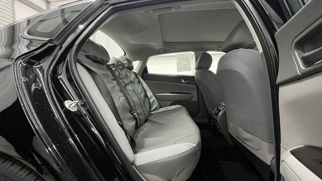 2018 Kia Optima in Austell, GA 30168 - 18130129 17
