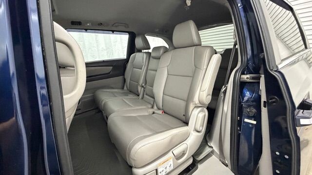 2016 Honda Odyssey in Austell, GA 30168 - 18130133 14