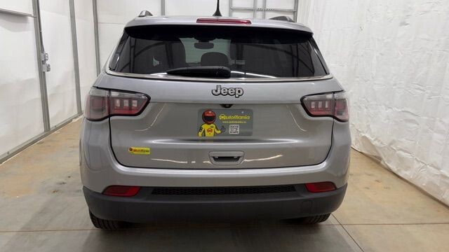 2019 Jeep Compass in Austell, GA 30168 - 18130138 5