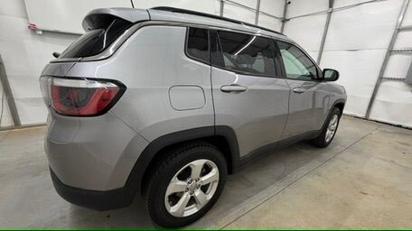 2019 Jeep Compass in Austell, GA 30168 - 18130138 7