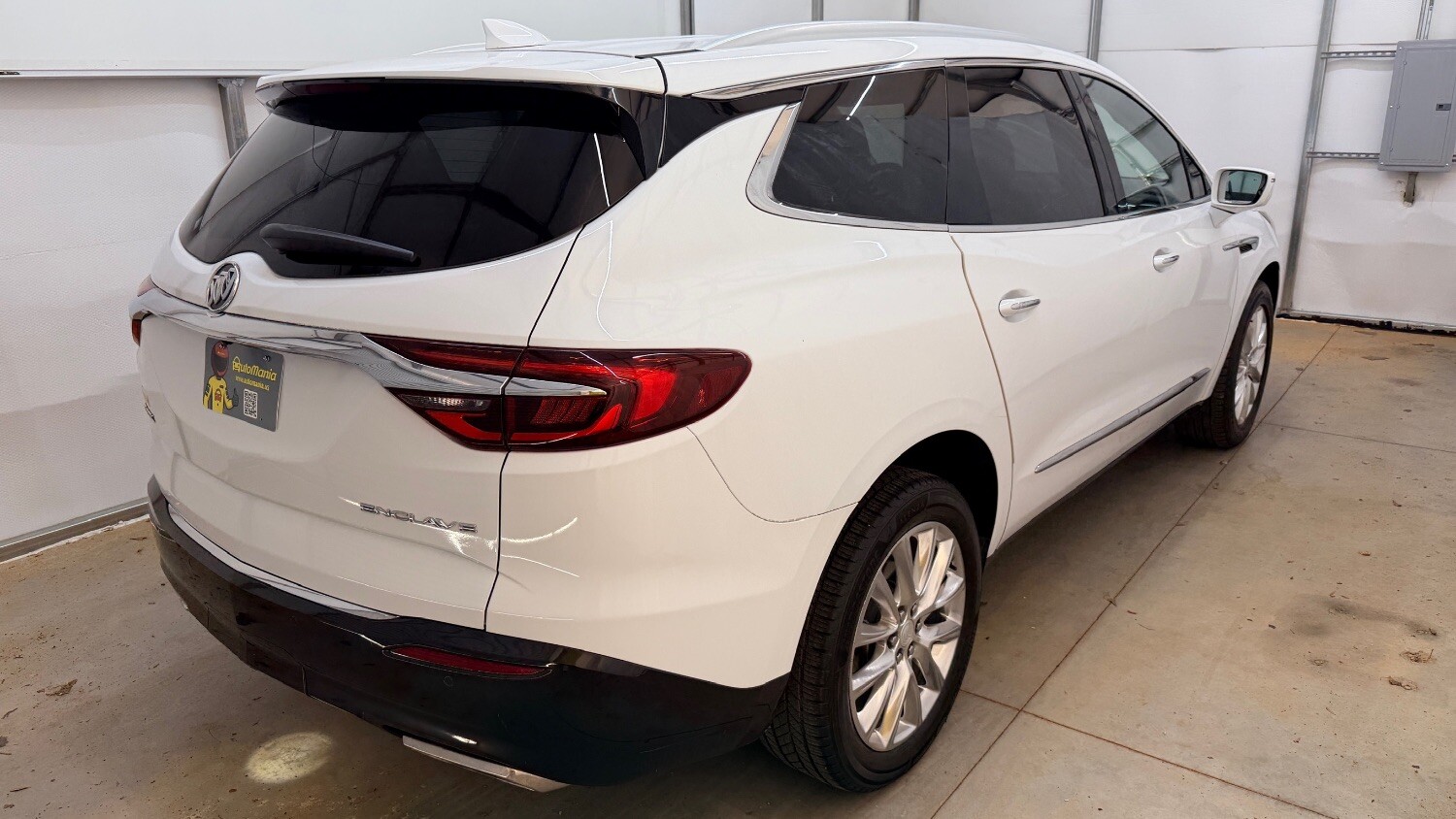 2018 Buick Enclave in Austell, GA 30168 - 18130141 3