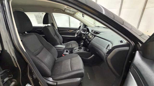 2017 Nissan Rogue in Austell, GA 30168 - 18130148 19