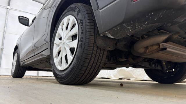 2017 Nissan Rogue in Austell, GA 30168 - 18130148 22