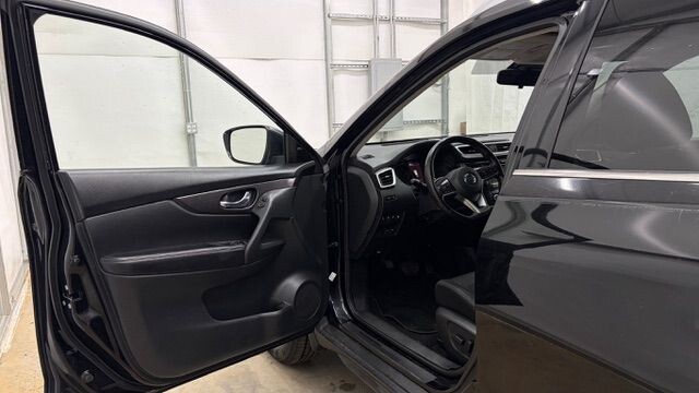 2019 Nissan Rogue in Austell, GA 30168 - 18130149 11