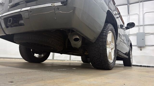 2011 Chevrolet Tahoe in Austell, GA 30168 - 18130157 24