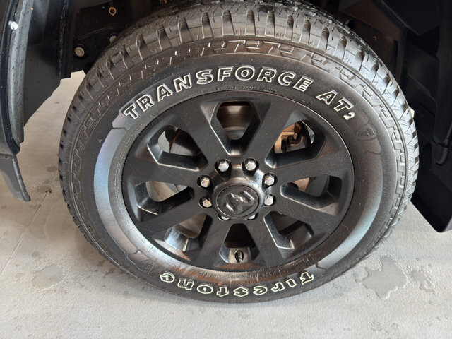 2025 RAM 2500 in Burlington, WI 53105 - 18130171 9