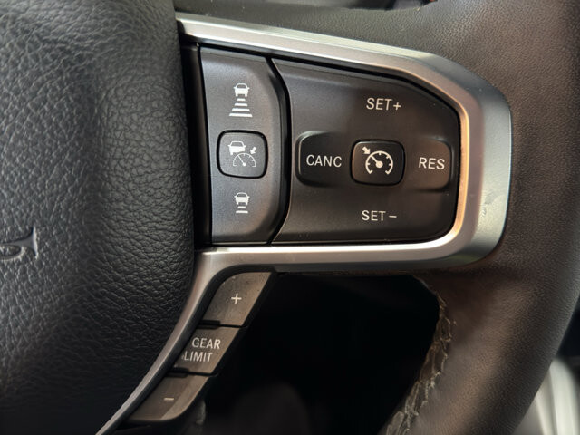 2025 RAM 2500 in Burlington, WI 53105 - 18130171 25