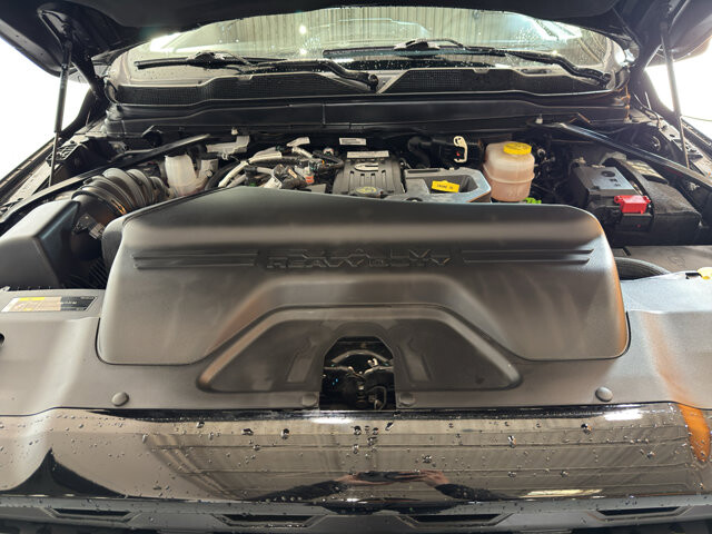2025 RAM 2500 in Burlington, WI 53105 - 18130171 34