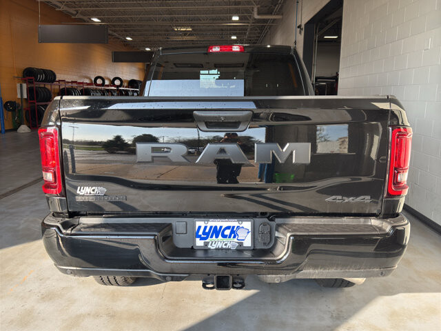 2025 RAM 2500 in Burlington, WI 53105 - 18130171 4