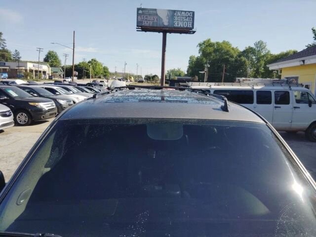 2012 GMC Yukon XL in Greenville, SC 29607 - 18130180 10