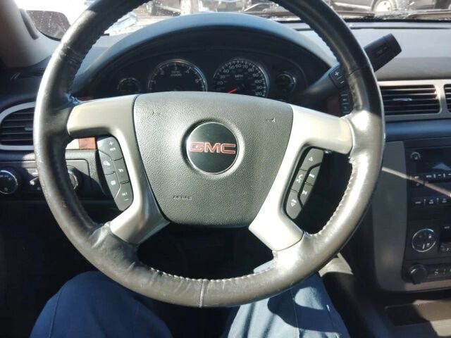 2012 GMC Yukon XL in Greenville, SC 29607 - 18130180 27