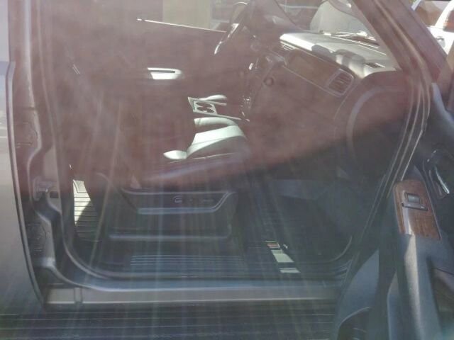 2012 GMC Yukon XL in Greenville, SC 29607 - 18130180 16