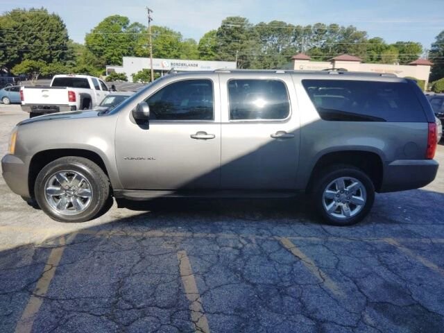 2012 GMC Yukon XL in Greenville, SC 29607 - 18130180 6