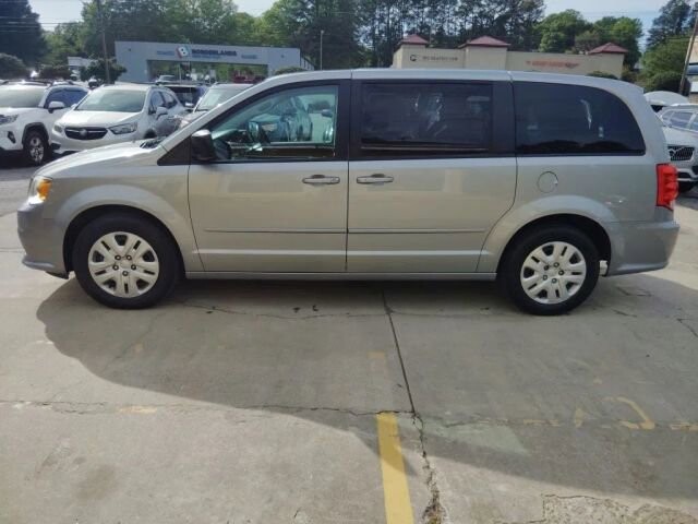 2017 Dodge Grand Caravan in Greenville, SC 29607 - 18130184 6