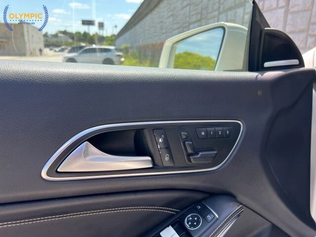 2015 Mercedes-Benz CLA 250 in Decatur, GA 30032 - 18130188 33