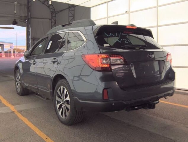 2017 Subaru Outback in Arvada, CO 80002 - 18130192 5