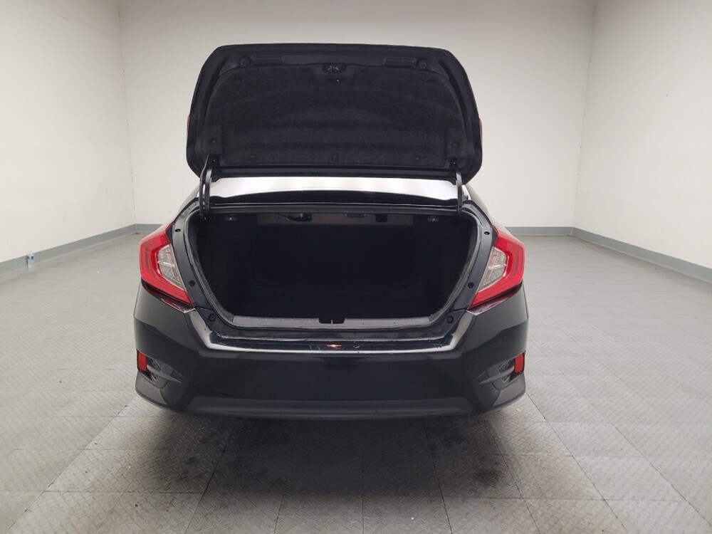 2017 Honda Civic in Downey, CA 90241 - 18130195 29