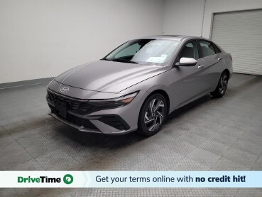 2025 Hyundai Elantra in Montclair, CA 91763