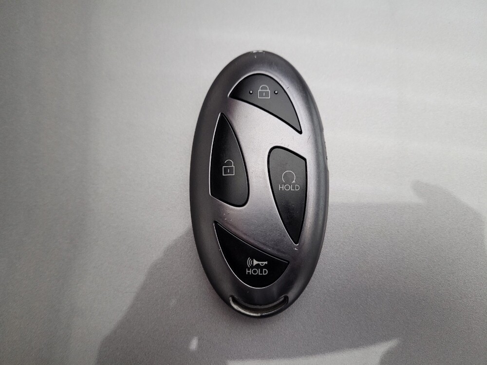 2025 Hyundai Elantra in Montclair, CA 91763 - 18130197 32