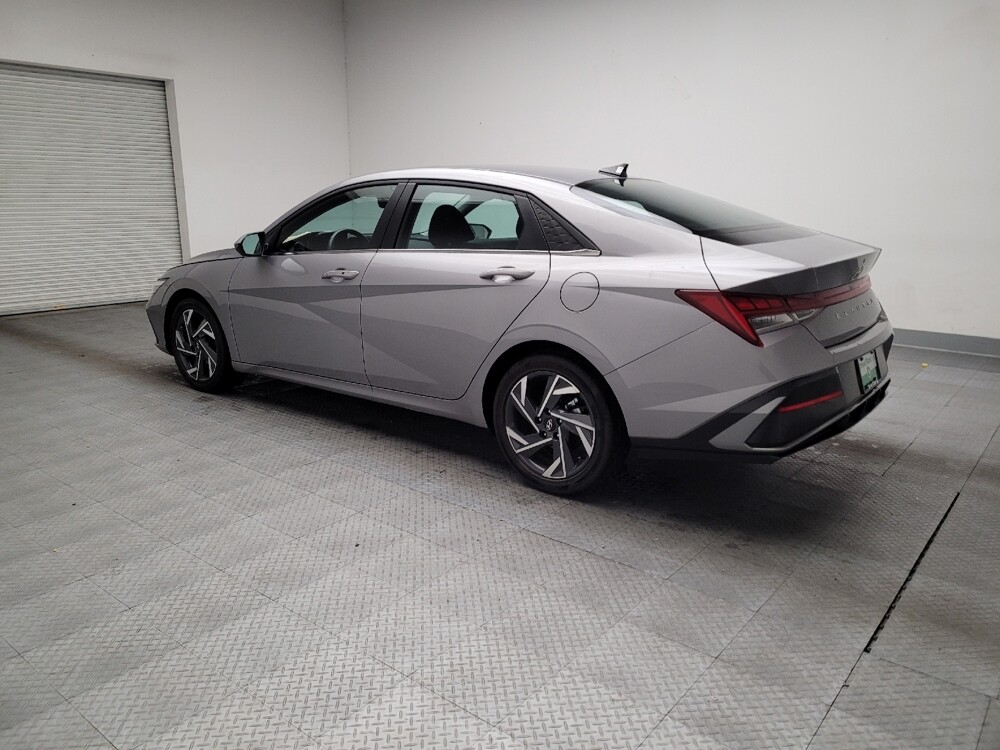 2025 Hyundai Elantra in Montclair, CA 91763 - 18130197 3