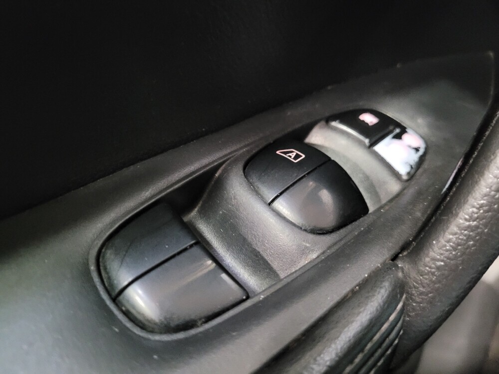 2016 Nissan Rogue in Montclair, CA 91763 - 18130198 27