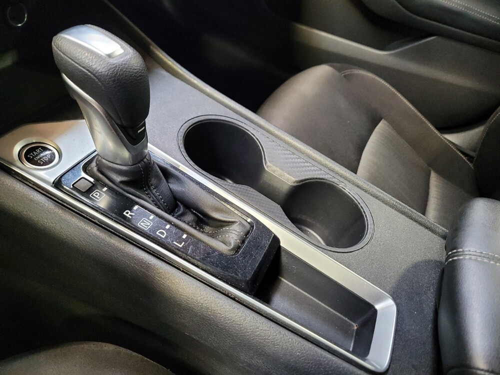 2019 Nissan Altima in Montclair, CA 91763 - 18130200 26