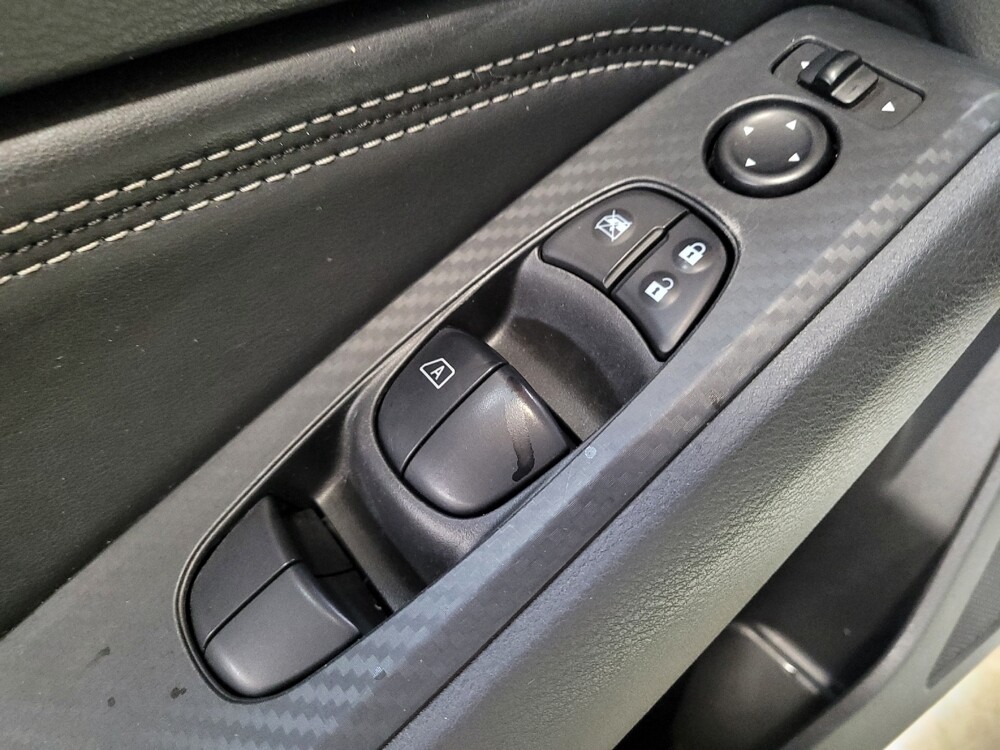 2019 Nissan Altima in Montclair, CA 91763 - 18130200 27