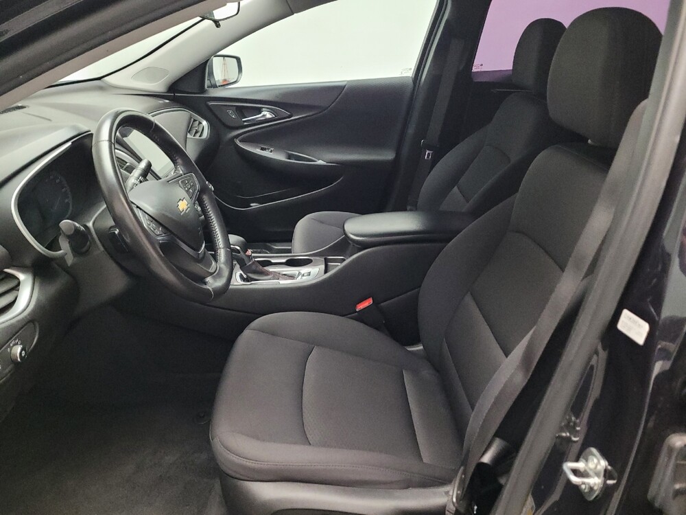 2022 Chevrolet Malibu in Montclair, CA 91763 - 18130201 17