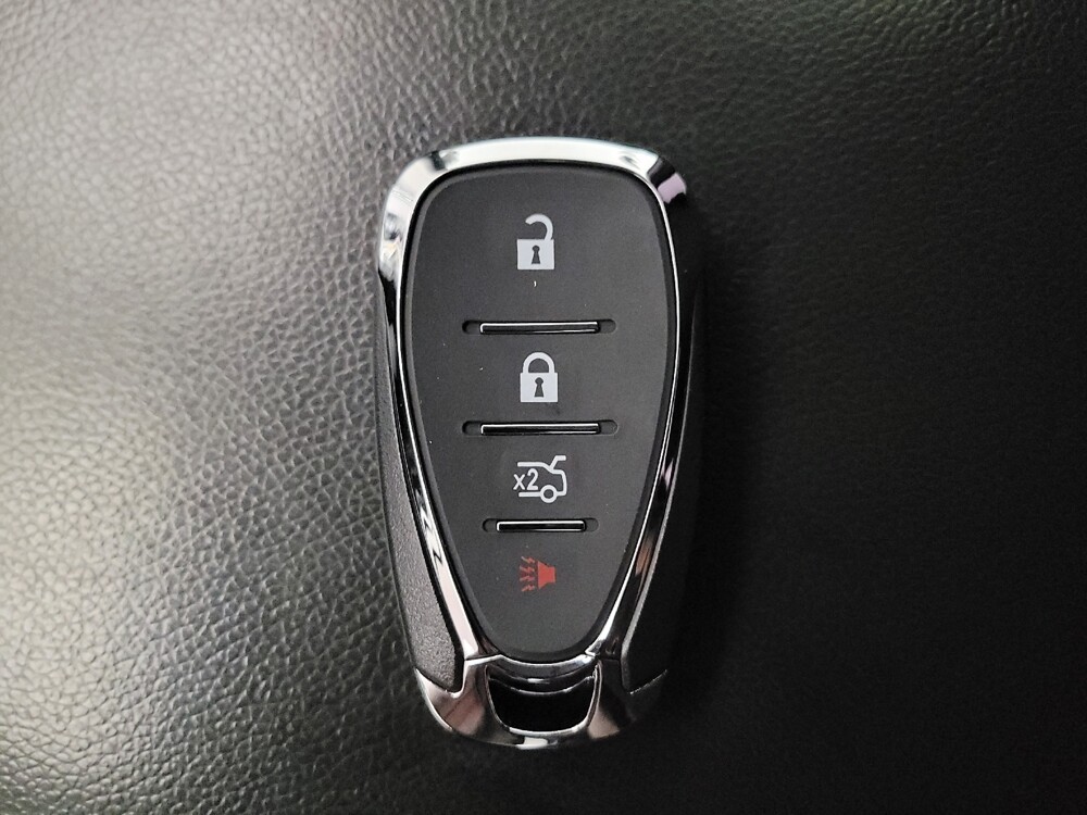 2022 Chevrolet Malibu in Montclair, CA 91763 - 18130201 32