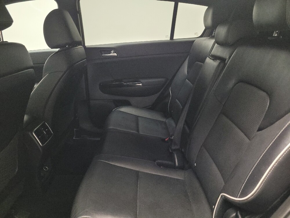 2020 Kia Sportage in Downey, CA 90241 - 18130203 18