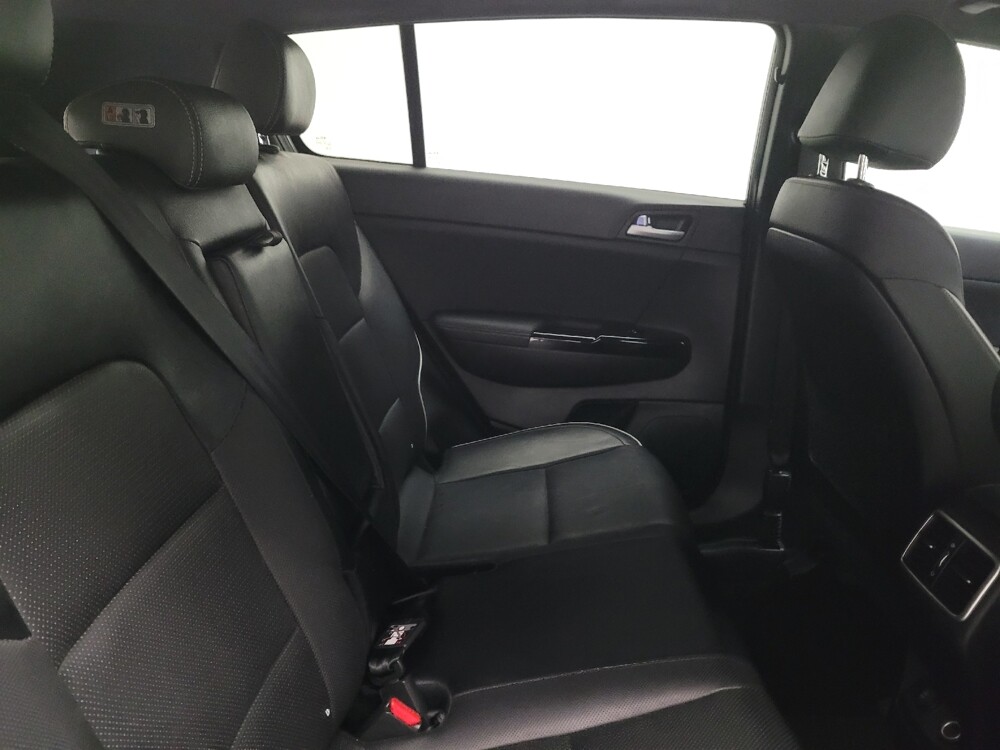 2020 Kia Sportage in Downey, CA 90241 - 18130203 19