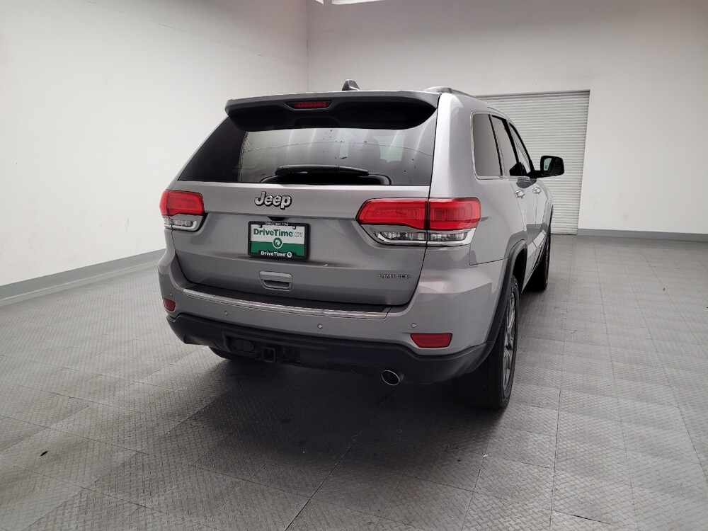 2018 Jeep Grand Cherokee in Downey, CA 90241 - 18130205 7