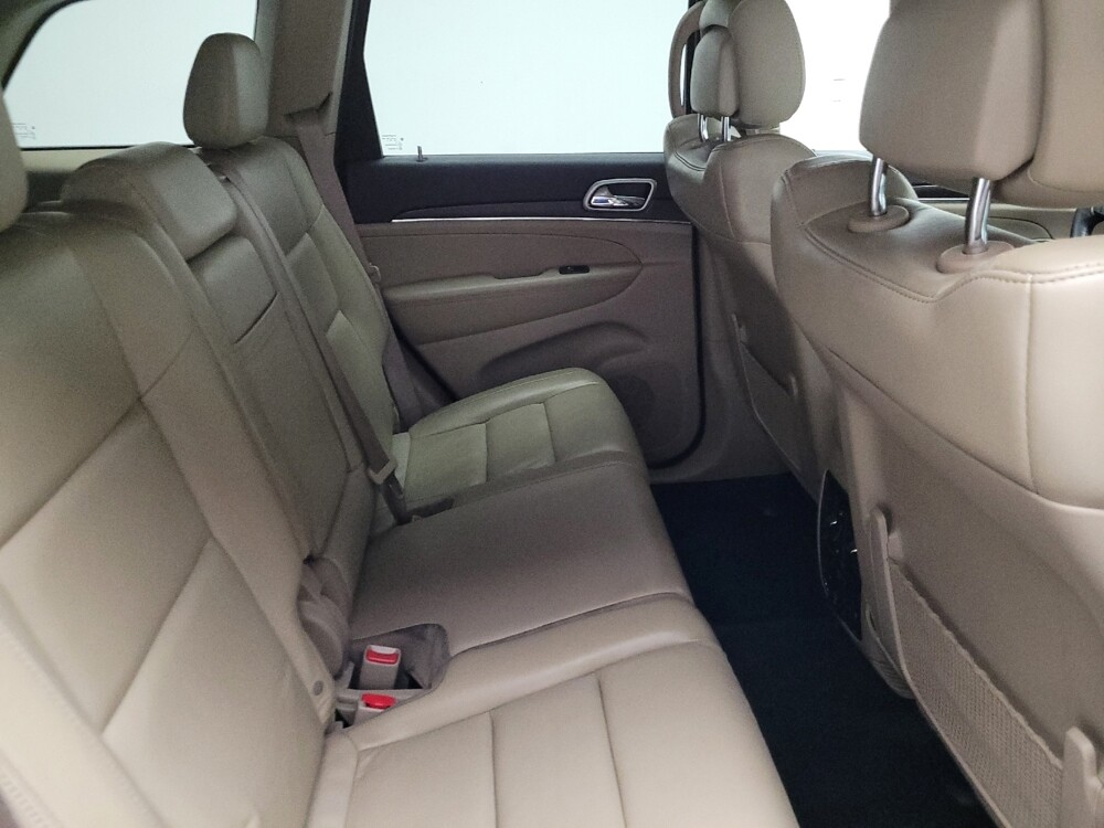 2018 Jeep Grand Cherokee in Downey, CA 90241 - 18130205 19