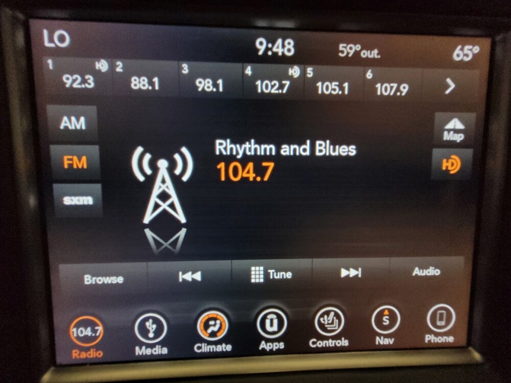 2018 Jeep Grand Cherokee in Downey, CA 90241 - 18130205 25