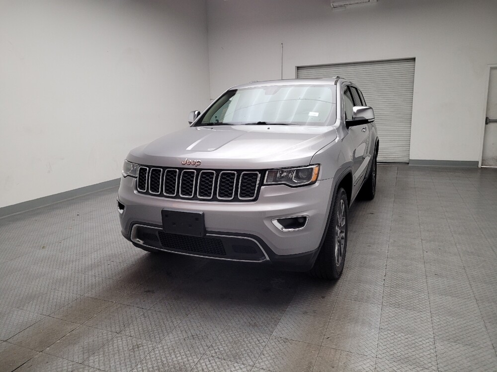 2018 Jeep Grand Cherokee in Downey, CA 90241 - 18130205 15