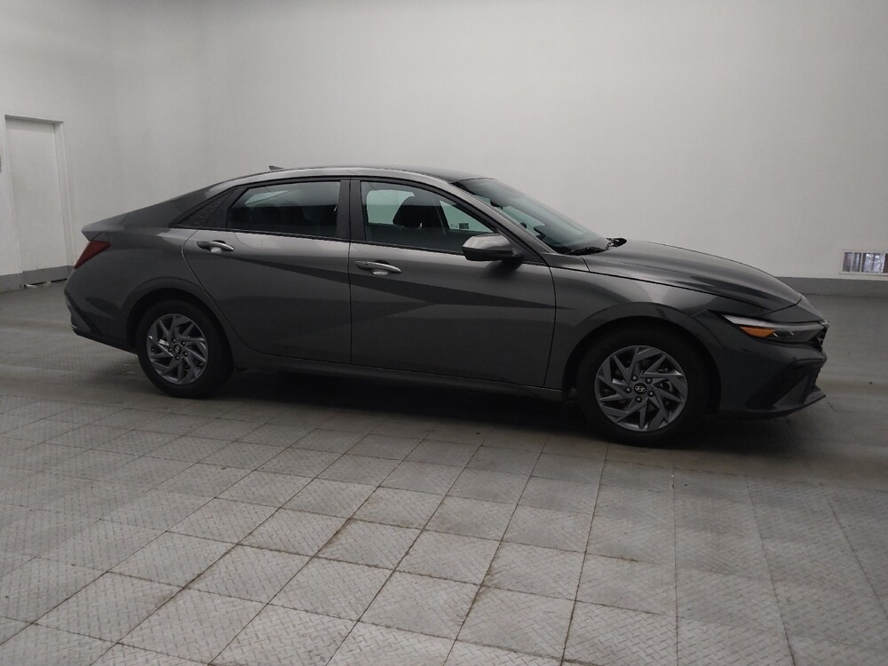 2024 Hyundai Elantra in Stone Mountain, GA 30083 - 18130208 11