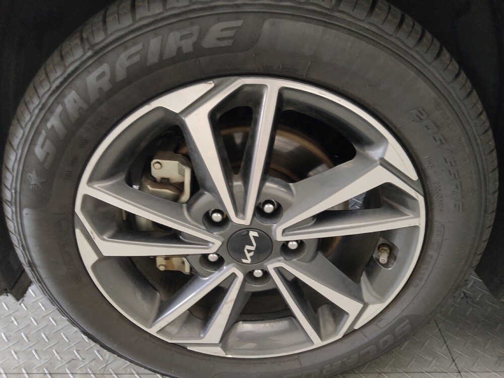 2023 Kia Forte in Knoxville, TN 37923 - 18130211 31