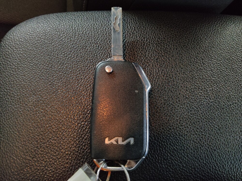 2023 Kia Forte in Knoxville, TN 37923 - 18130211 32