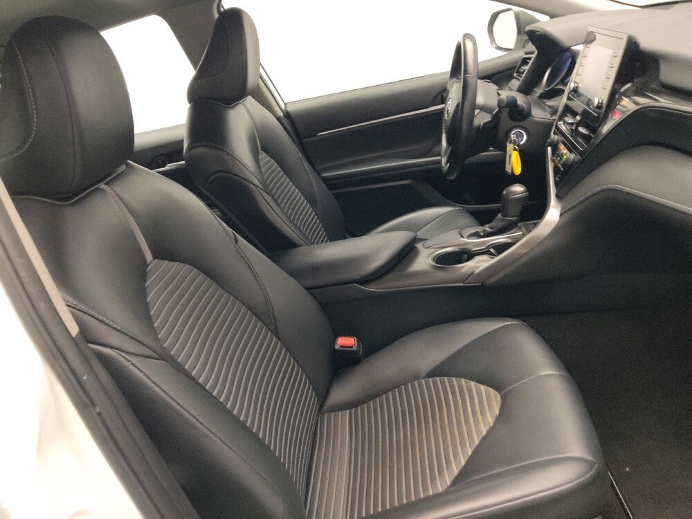 2021 Toyota Camry in Macon, GA 31210 - 18130213 21